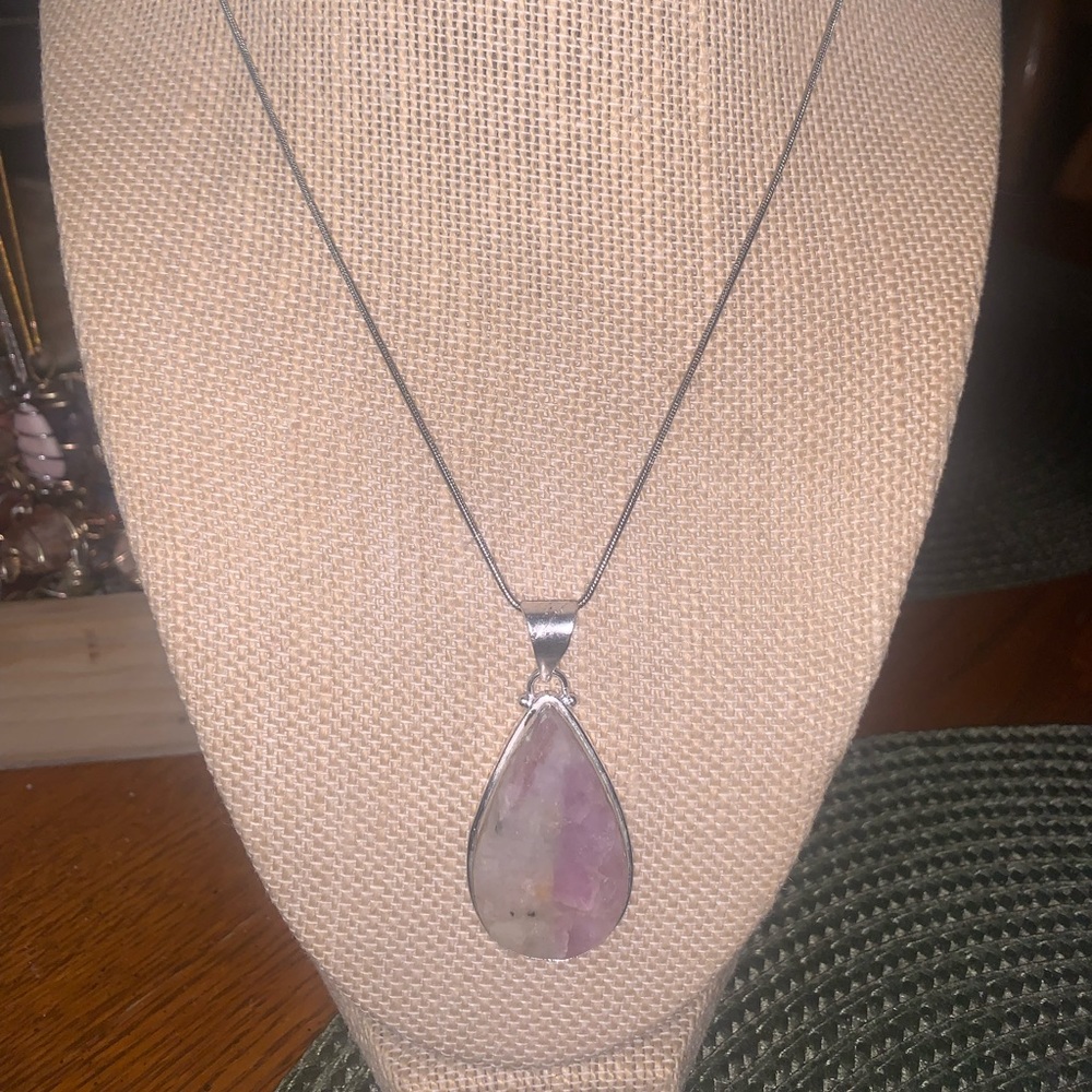 Bright Kunzite Statement Necklace - image 5